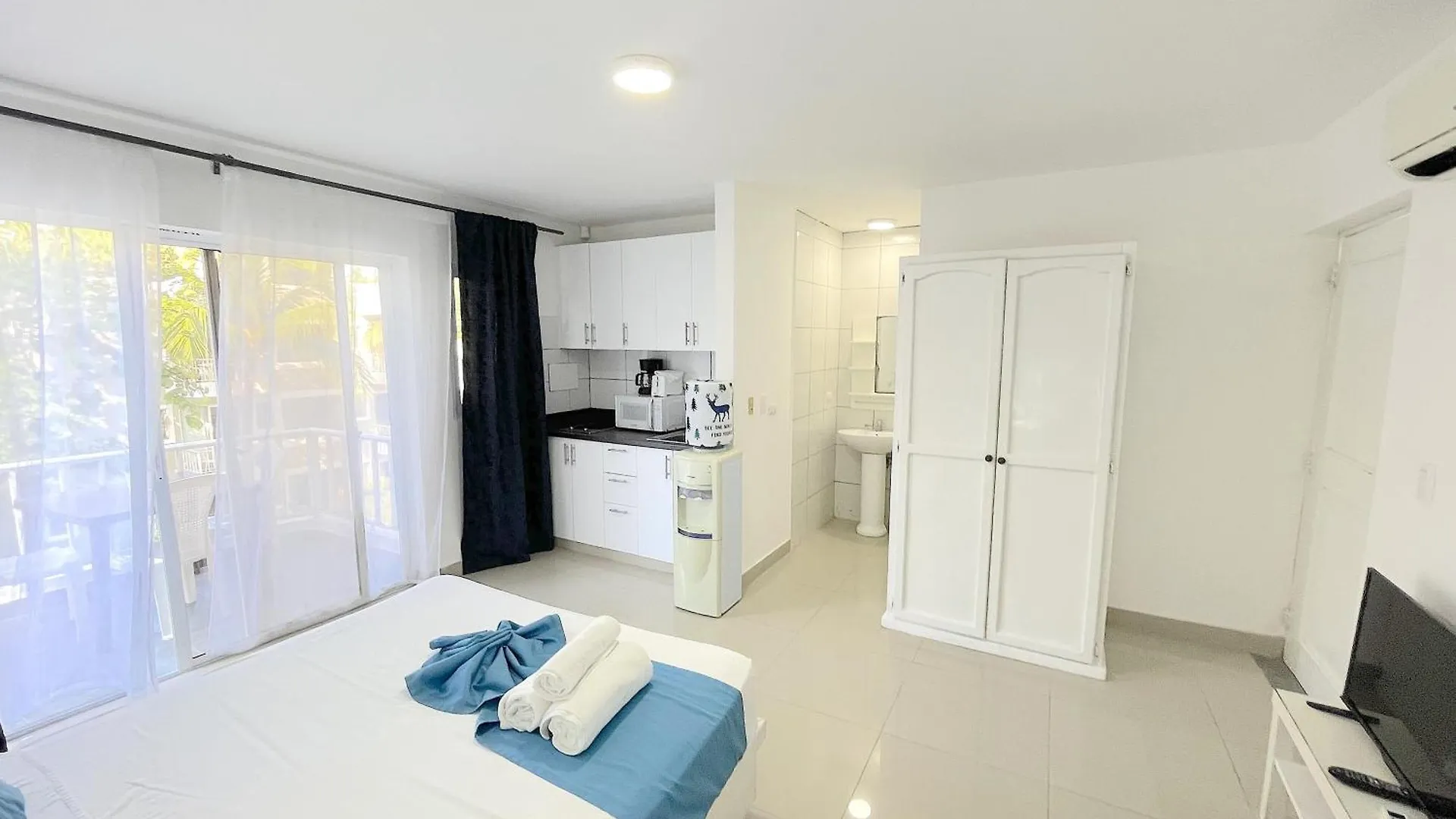 Hotel Bavaro Los Corales Sol Caribe Studios Rooms Deluxe Wifi Parking Beach Club & Spa Punta Cana
